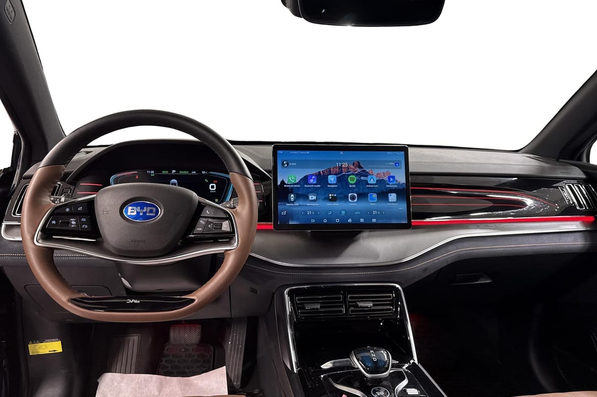 BYD Tang EV AWD, 517hk, 2022