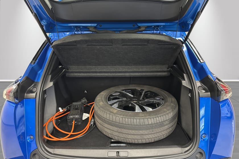 Bilde 5 av Peugeot e-2008 e-2008|Vertigo Blue|Meget velutstyrt
