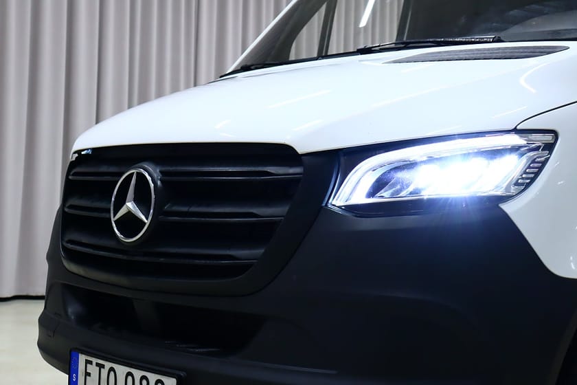Bild 3 av Mercedes-Benz Sprinter 319 CDI Skåpbil 190HK L4|Maxi|LED|D-Värmare