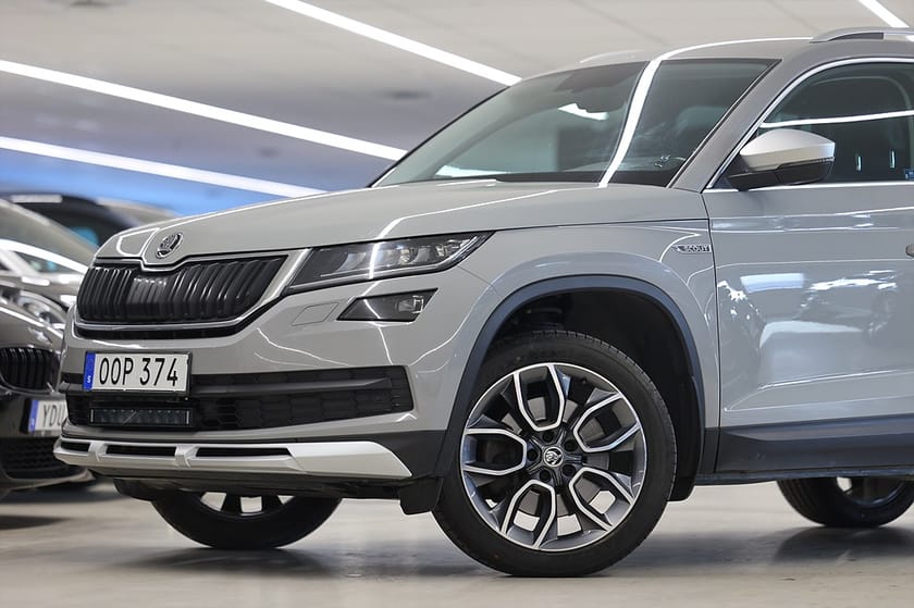 Bild 4 av Škoda Kodiaq Scout Skoda 2.0 TDI 4x4 190hk Businessline CANTON B-Kamera