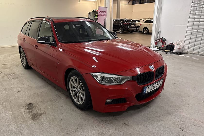 Bild 5 av BMW 320d xDrive Touring 320 M-SPORT SUPERDEAL 3.95% / PANORAMA / NAV / H/K