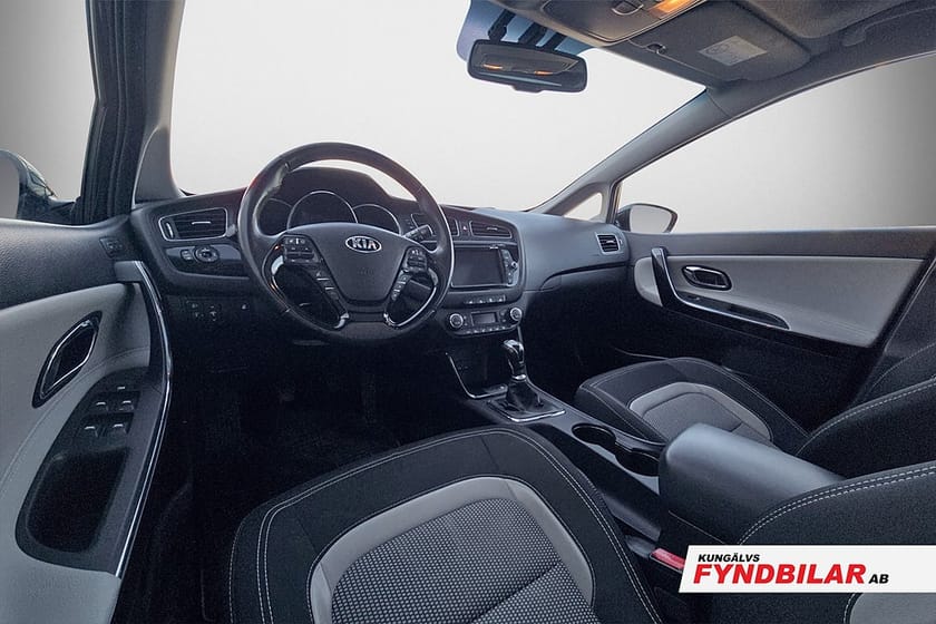 Bild 5 av Kia cee'd_sw cee´d_sw 1.6 CRDi Navi B-Kam Panorama