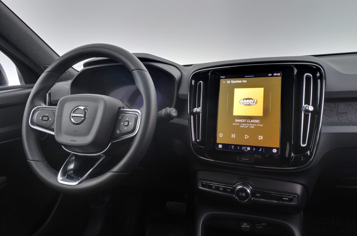 Volvo XC40 2024 - miniatyr 8