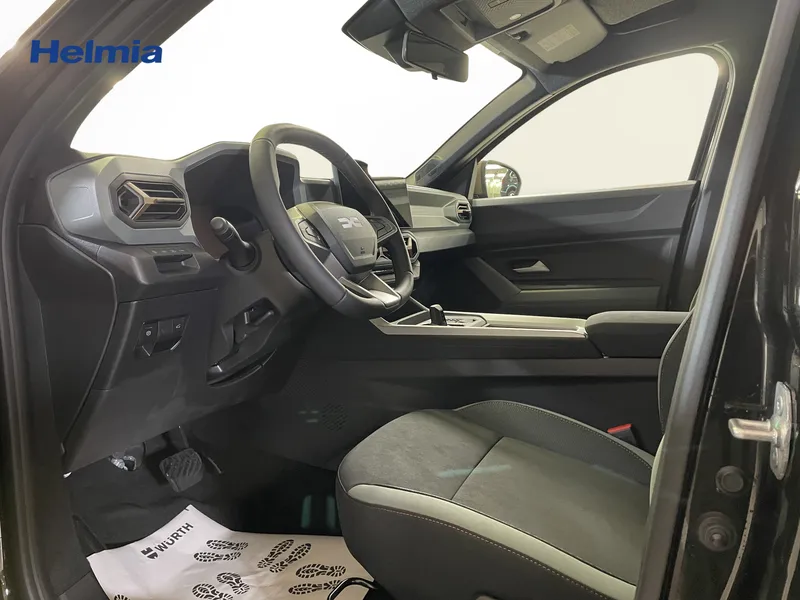 Bild 10 av 18 – Dacia Bigster Hybrid 155 extreme