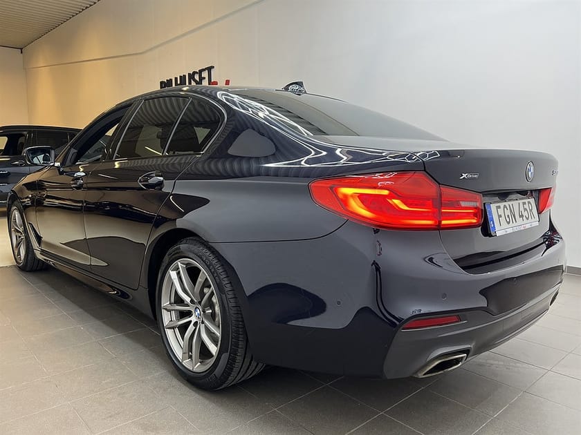 Bild 4 av BMW 520d xDrive Sedan 520 190hk M Sport Värmare/Läder/Krok/Navi/Bkamera/Nyservad