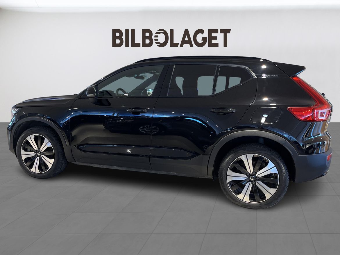 Volvo XC40 2023 - miniatyr 2