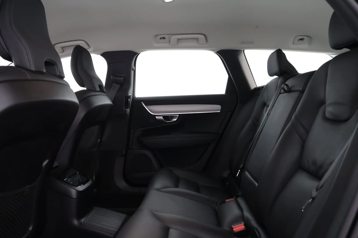 Volvo V90 2023 - miniatyr 10