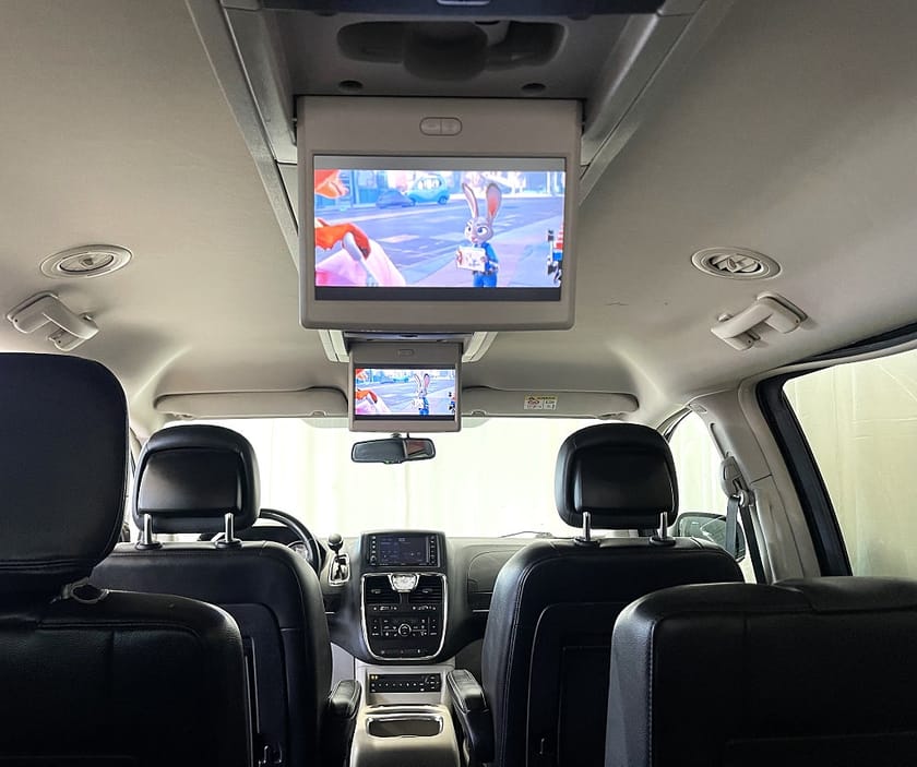 Bild 5 av Lancia Voyager AUT 2.8 LX 7-SITS STOW & GO DVD BAK M-VÄRM DRAG