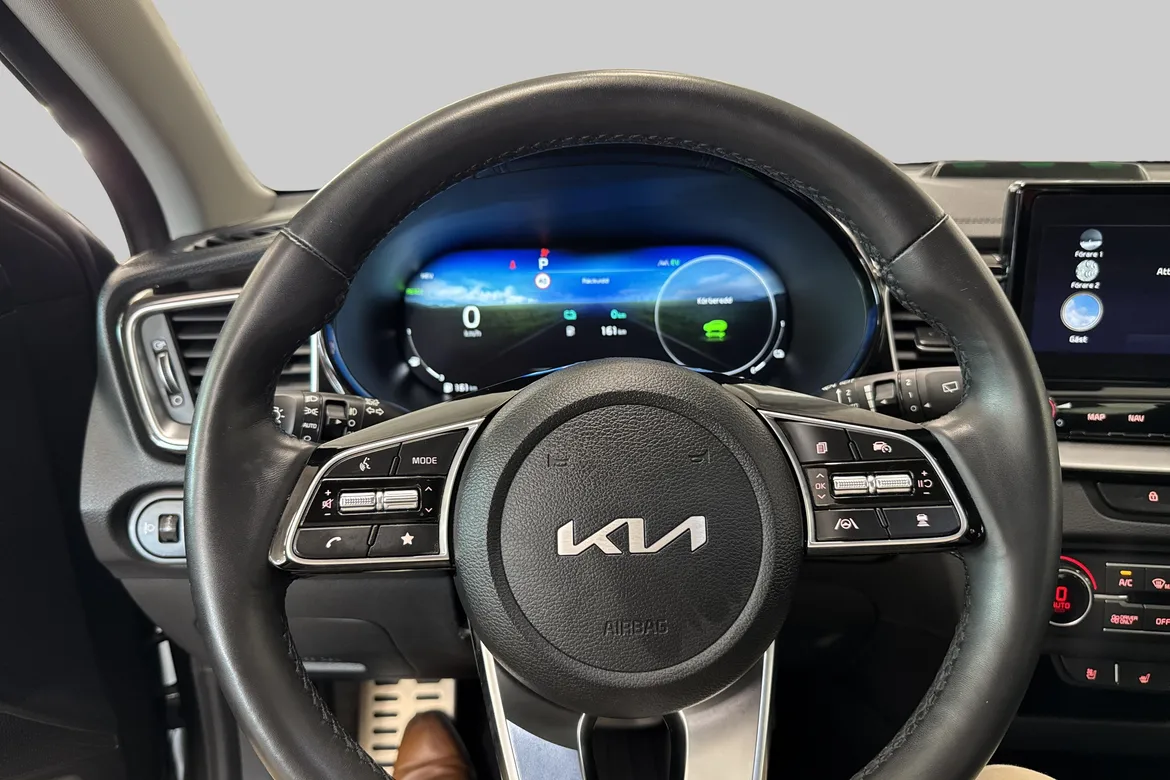 picture of a car