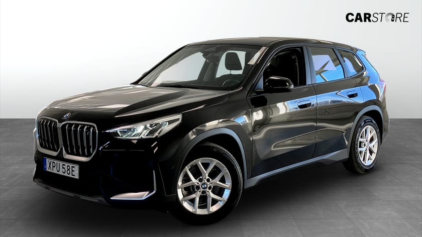 Bild 1 av BMW iX1 xDrive30 306HK DRAG NAVI KAMERA
