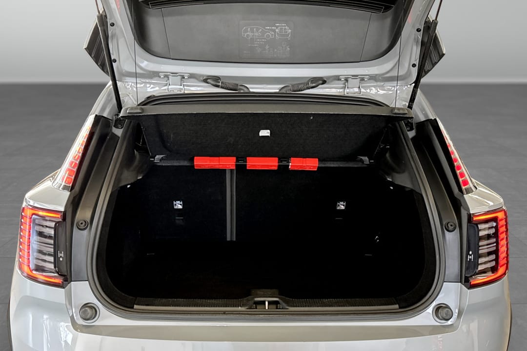 Volvo EX30 Single Motor Extended Range