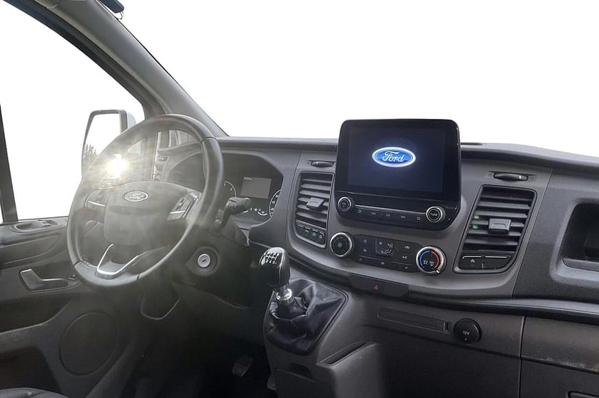 Bild 4 av Ford Transit Custom 300 2.0 Hybrid 3-sits Kamera Värmare