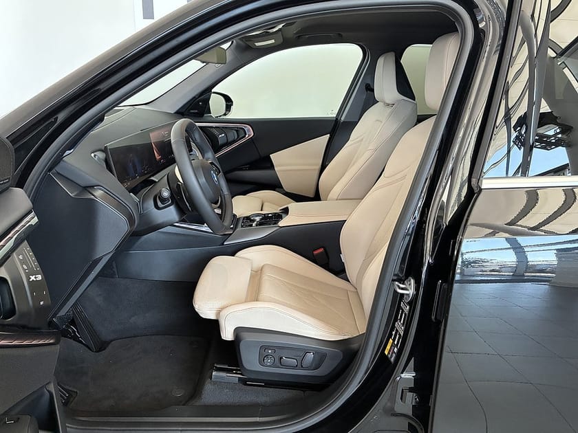 Bild 5 av BMW X3 30e xDrive 4,95 ränta H/K Drag 20" Adpt Farth Rattvärme