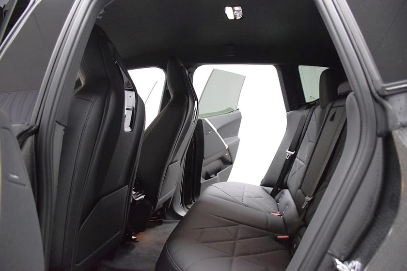 Bild 4 av BMW iX xDrive45 | Charged Edition | Comfort | HK