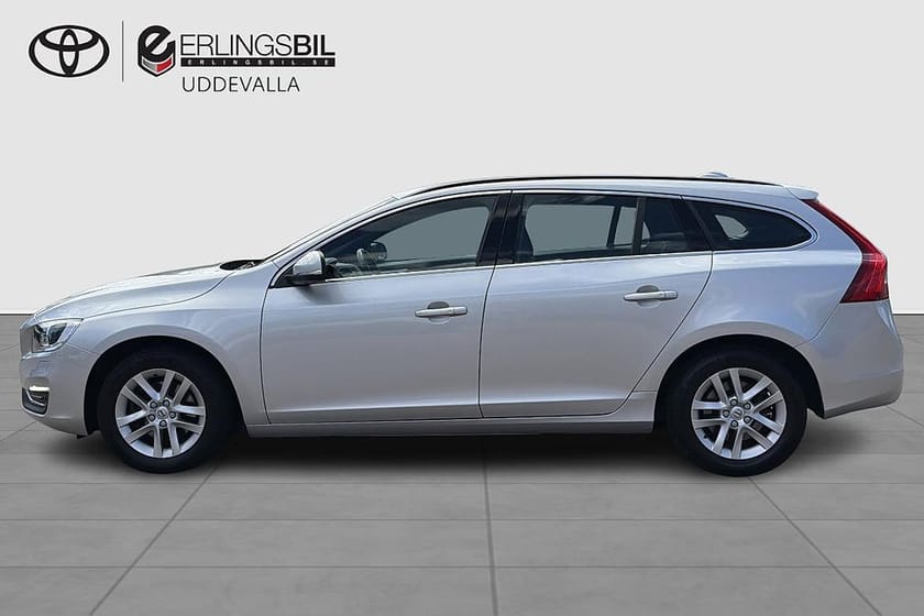 Bild 3 av Volvo V60 D4 Classic Momentum / Drag / V-Hjul / 1-Ägare