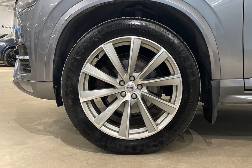 Bild 5 av Volvo XC90 D5 AWD Inscription Värmare / B-Kam / Navi / Drag /Skinn