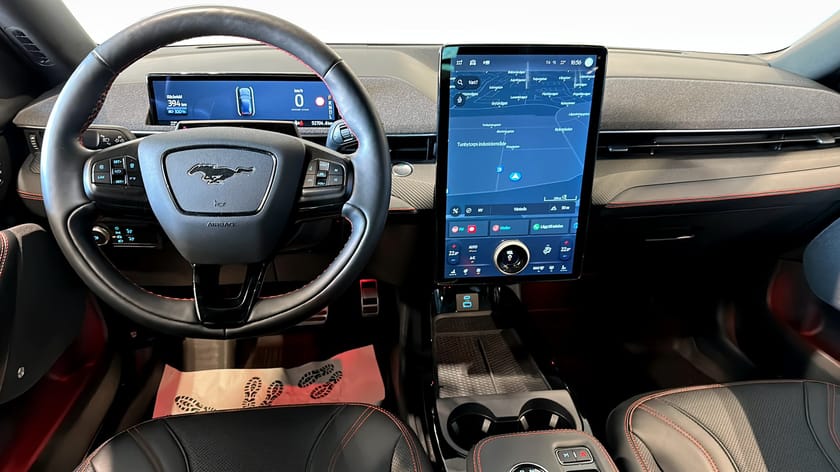 Bild 4 av Ford Mustang Mach-E Standard Range AWD SR Teknikpaket+