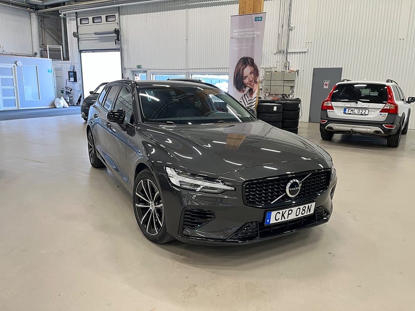 Bild 3 av Volvo V60 LADDHYBRID T& AWD AUT Plus (dragkrok) 2.99% Ränta