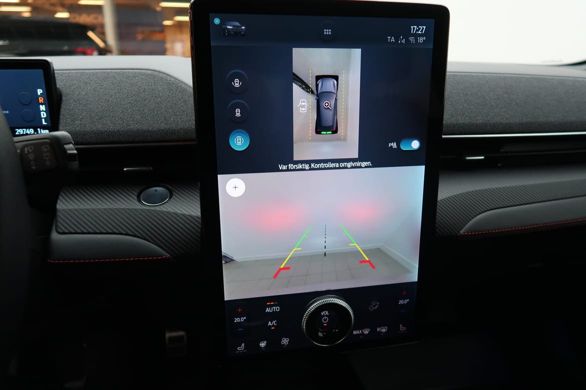 Ford Mustang Mach-E 2022 - miniatyr 13