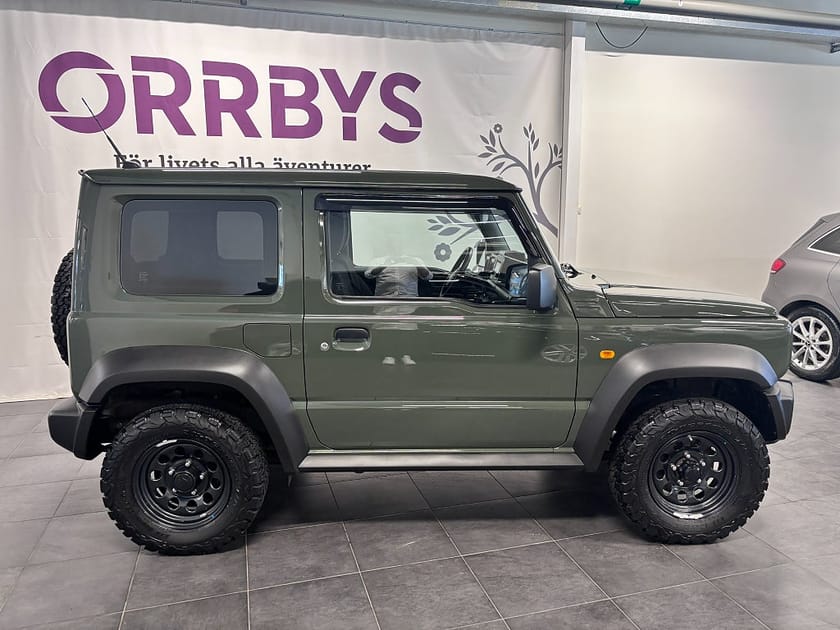 Bild 2 av Suzuki Jimny Torakku Rhino Edition, 4X4 BF Goodrich A/T däck Fri Service
