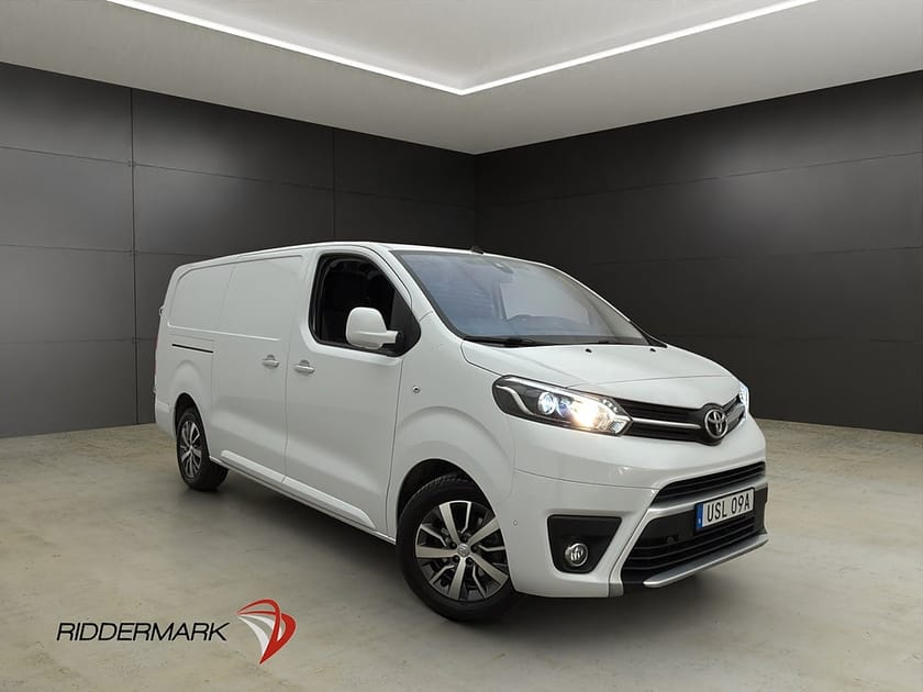 Bild 1 av Toyota Proace L3 Värmare Dragkrok B-Kamera CARPLAY Moms