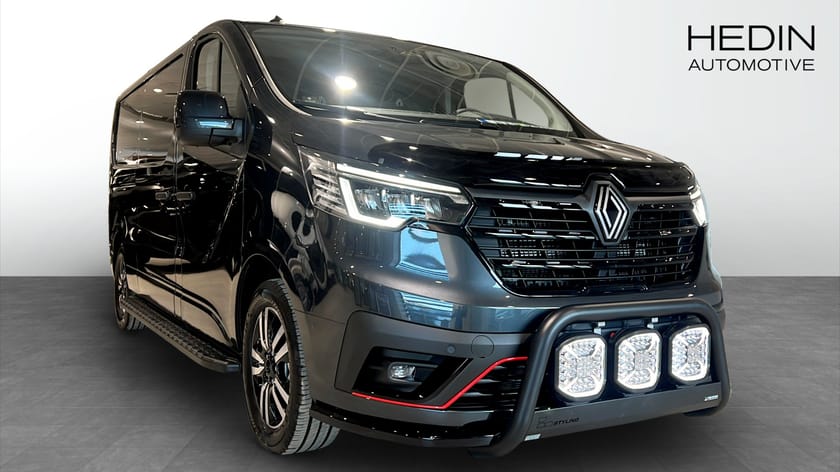 Bild 2 av Renault Trafic Skåpbil RACING SPIRIT 170HK AUT - Lightning/Work Edition