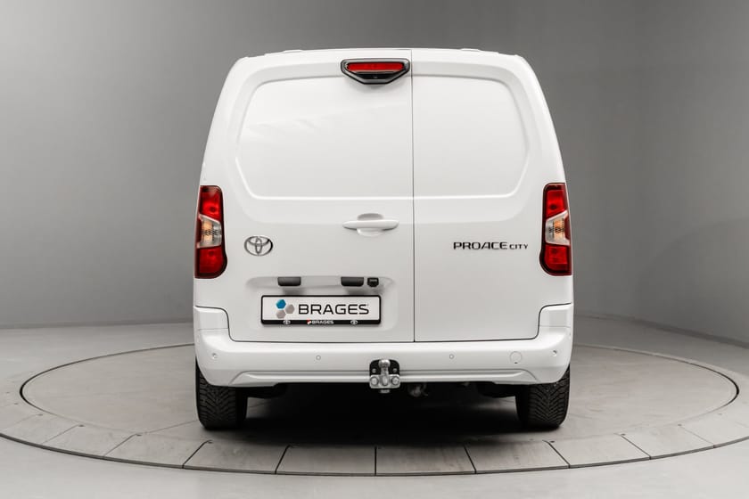 Bilde 3 av Toyota ProAce City 1,5D 130 Comfort L2