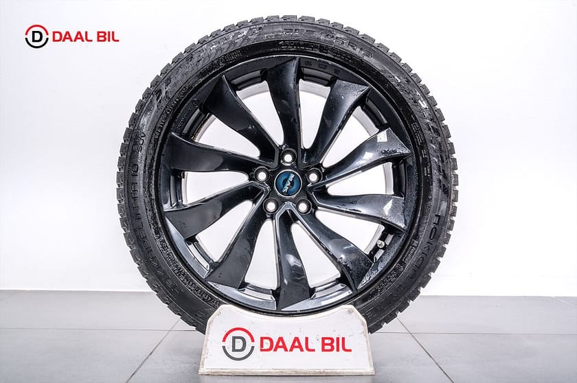 Bild 4 av Tesla Model Y Long Range AWD 514HK AUTOPILOT PANO B-KAM