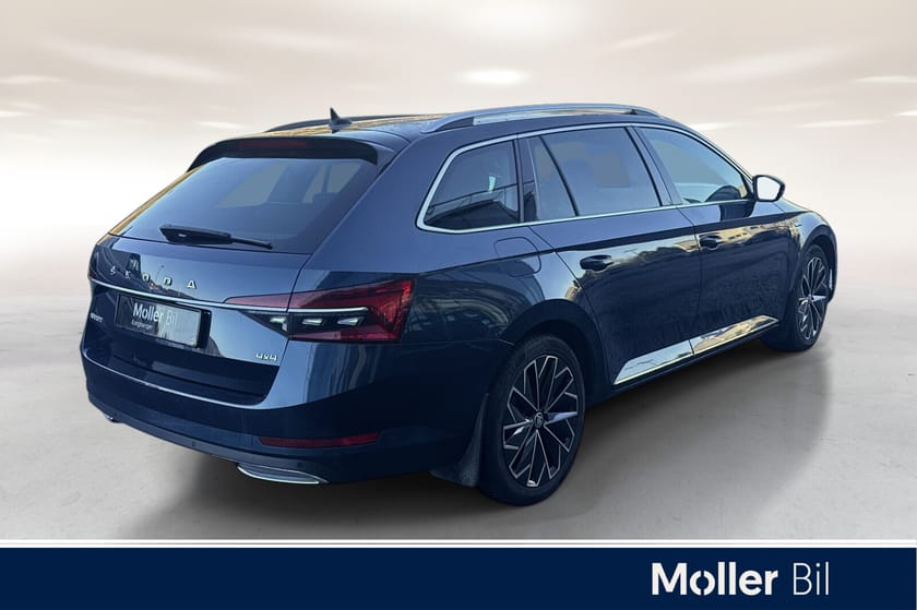 Bilde 5 av Škoda Superb Stasjonsvogn Sup3fl stv l&k d200 4x4 dsg Matrix|Webasto|H.feste|Cant