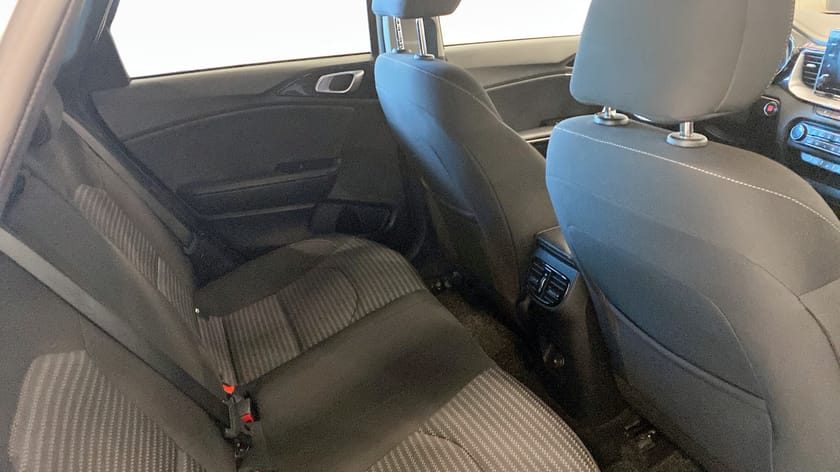 Bild 5 av Kia Ceed Sportswagon Plug-in Hybrid DCT 141hk Advance - Backkamera