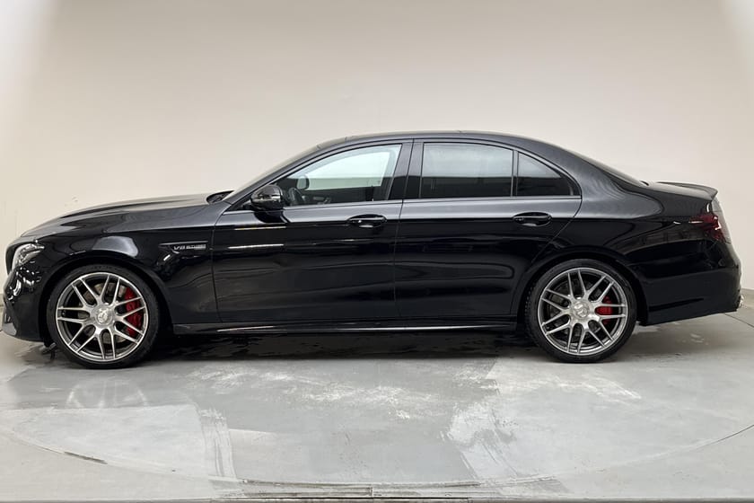 Bild 2 av Mercedes-Benz AMG E 63 S 4MATIC+ 4MATIC Sedan 612hk Panorama, Burmester