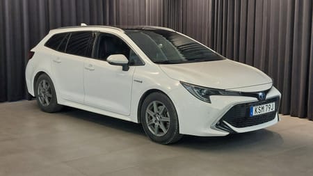 Toyota Corolla Touring Sports Hybrid 184Hk e-CVT Executive  / Panorama