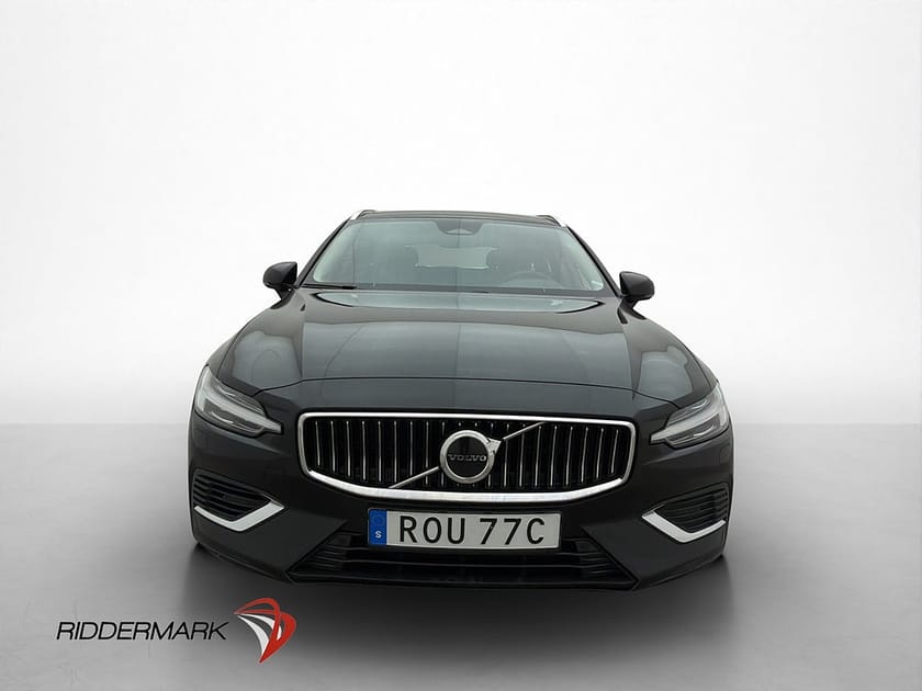 Bild 2 av Volvo V60 Recharge T6 AWD Core Drag Skinn Kamera Navi MOMS