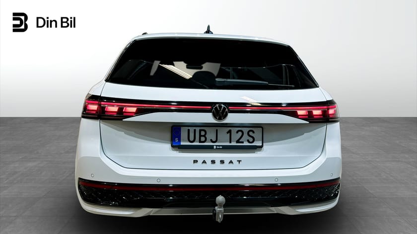 Bild 5 av Volkswagen Passat Sportscombi R-Line Black TDI193 DSG 4M Drag