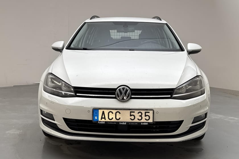 Bild 5 av Volkswagen Golf Sportscombi VII 1.2 TSI (105hk) Masters Drag