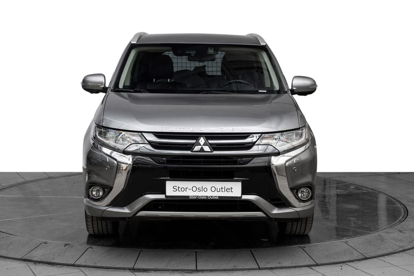 Bilde 3 av Mitsubishi Outlander PHEV Instyle+/Krok/360 kamera/Adaptivcruise/el.bakluke