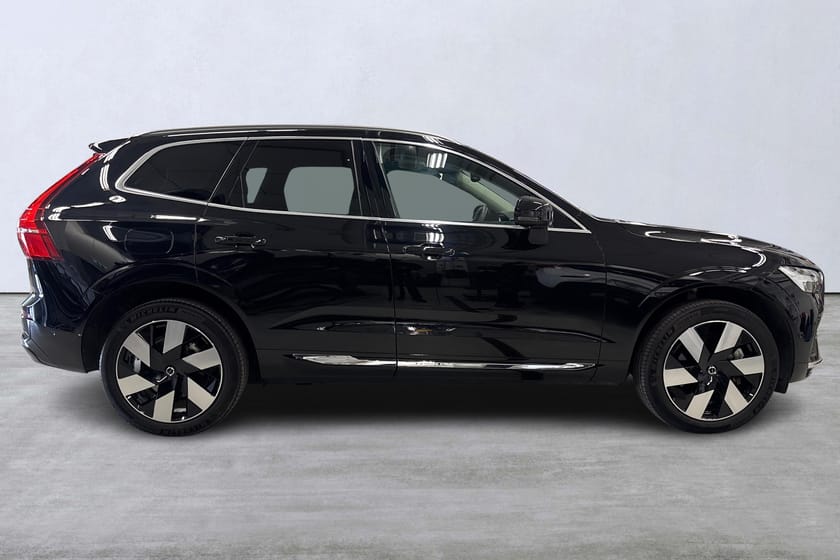 Bild 3 av Volvo XC60 T6 Plus Bright Edition