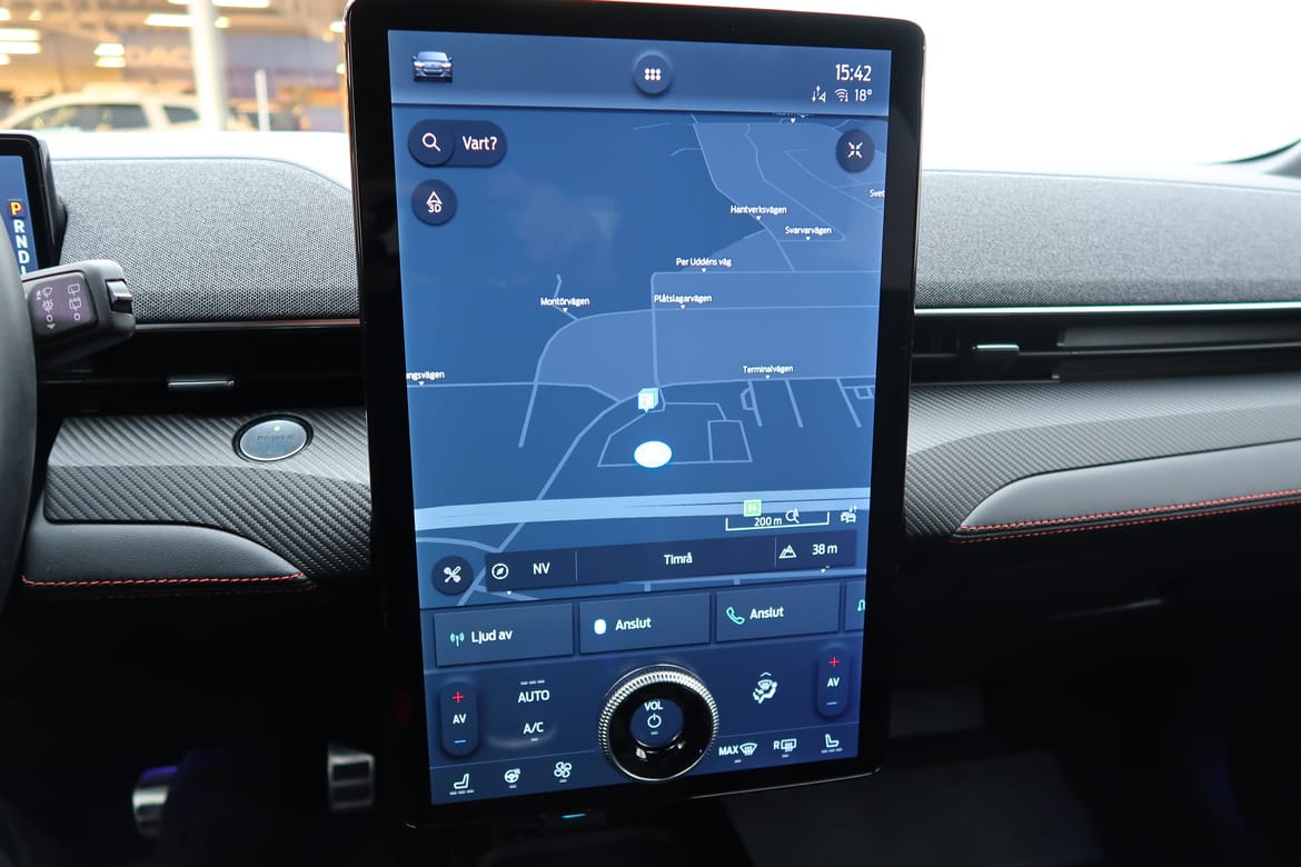 Ford Mustang Mach-E 2022 - miniatyr 9