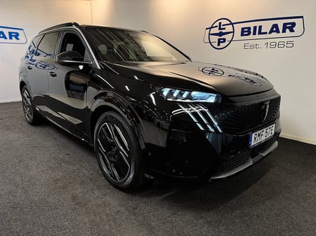 Peugeot E-5008