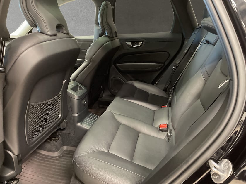 Bild 5 av Volvo XC60 Recharge T6 Plus Dark
