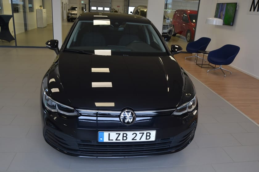 Bild 2 av Volkswagen Golf 1.0 eTSI 110hk DSG7