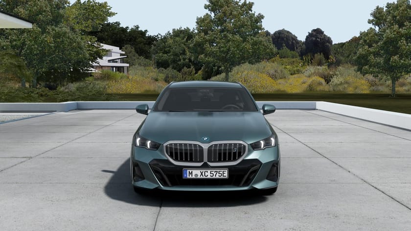 Bild 3 av BMW i5 eDrive40 Touring M Sport Active Launch Edition Drag Rattvärme 19'
