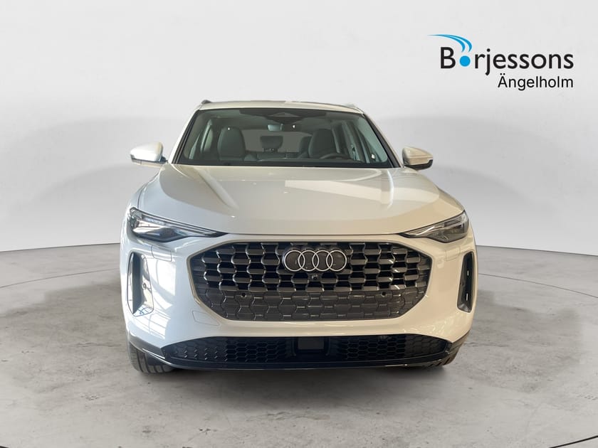 Bild 5 av Audi Q5 e-hybrid quattro SUV 299 hk S TRONIC