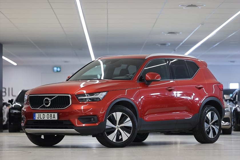 Bild 3 av Volvo XC40 D3 150hk Momentum Adv. Keyless B-kamera Värmare