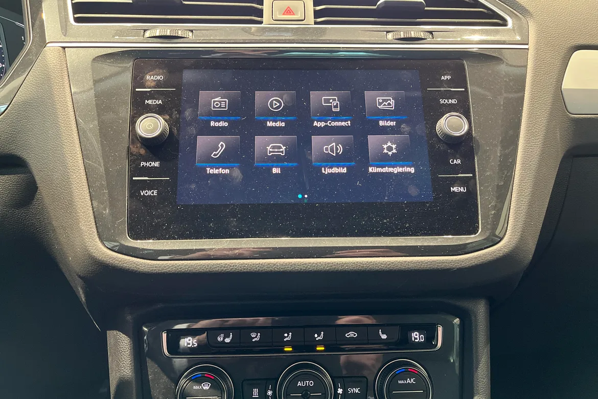 picture of a car