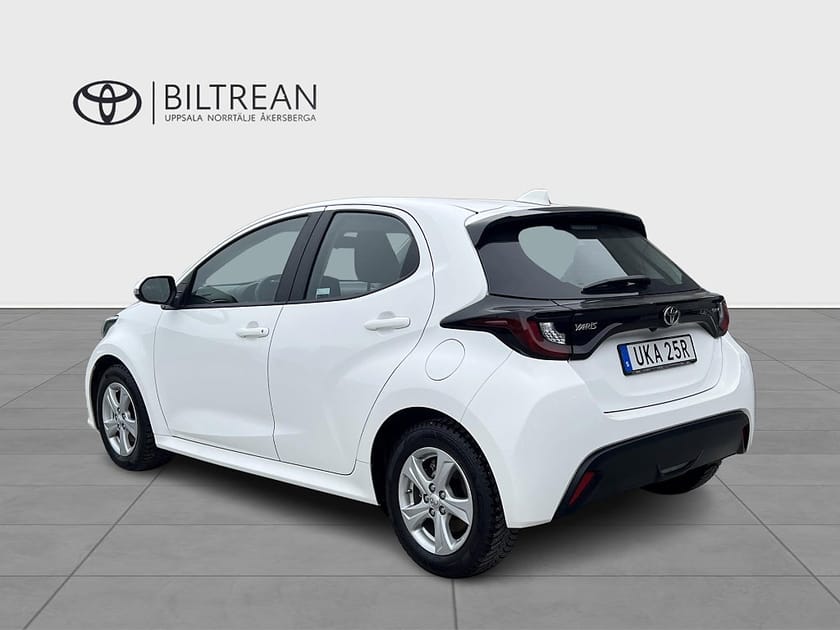 Bild 4 av Toyota Yaris Hybrid 115 1,5 Active Vinterhjul Ingår!