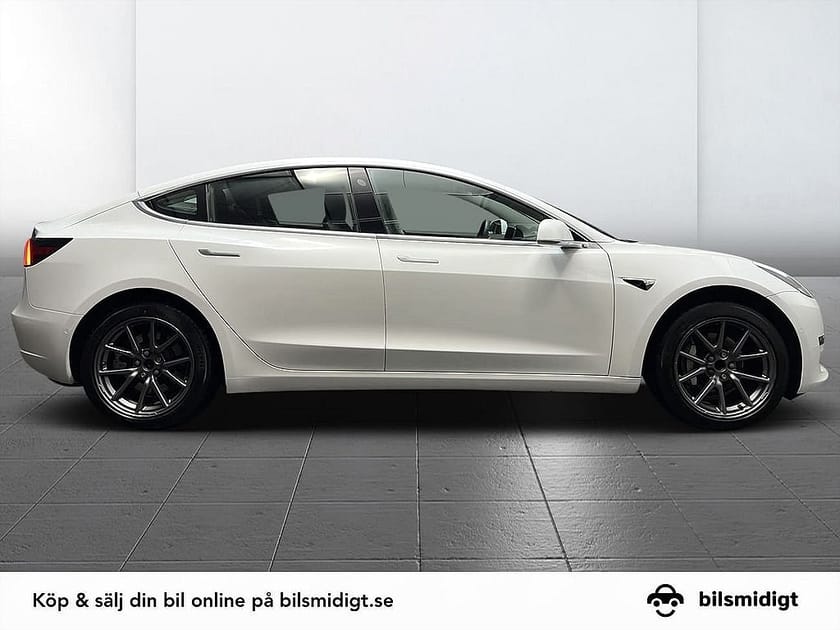 Bild 5 av Tesla Model 3 Standard Range Plus SR+ CCS Pano Nav Kamera Läder Premiumljud MOMS 258hk