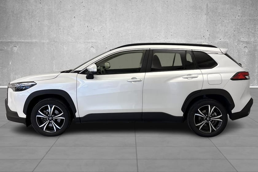 Bilde 2 av Toyota Corolla Cross Hybrid AWD-i Executive Automat 4x4/ny service/alle servicer/