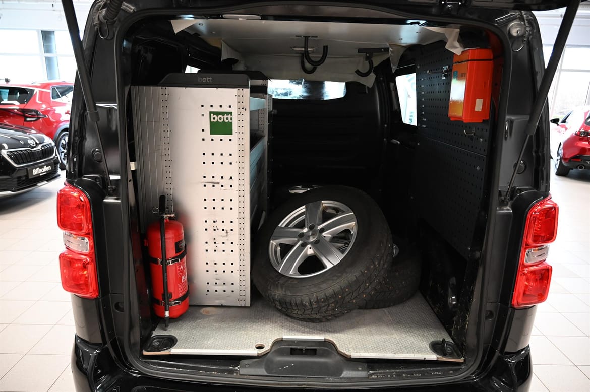 Toyota Proace 2.0 D-4D 4x4 Manuell, 6-trinn, 122hk, 2020