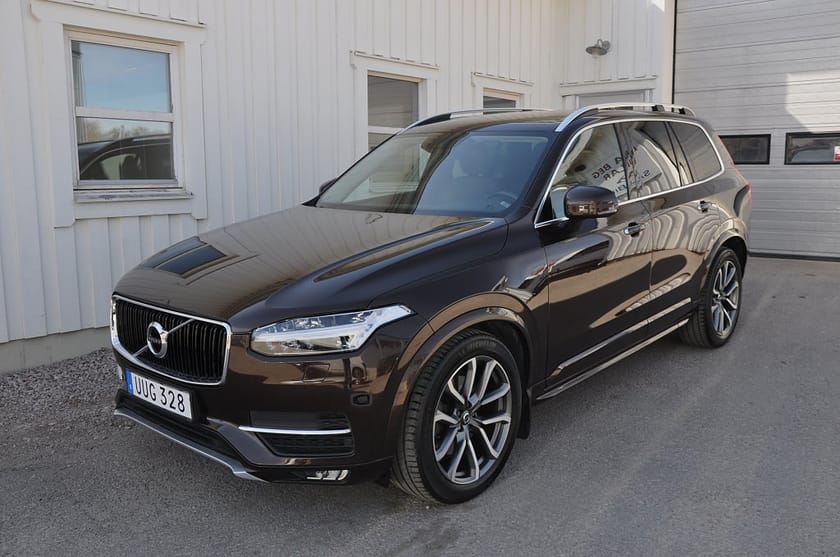 Bild 2 av Volvo XC90 D5 AWD Skinn Luftfjädring Nav Drag 7-sits H/K